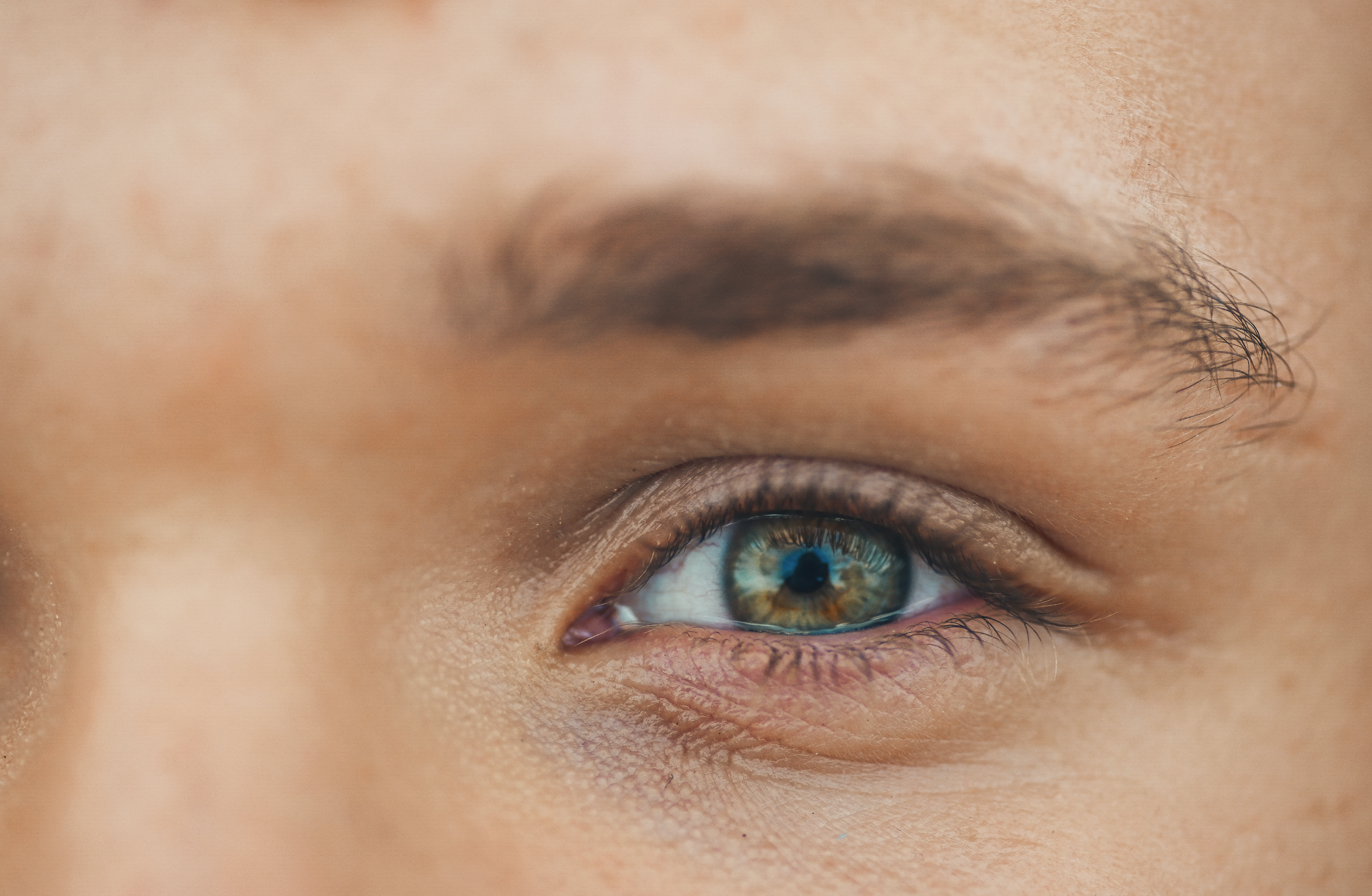 Brand Concept – Emotional eye